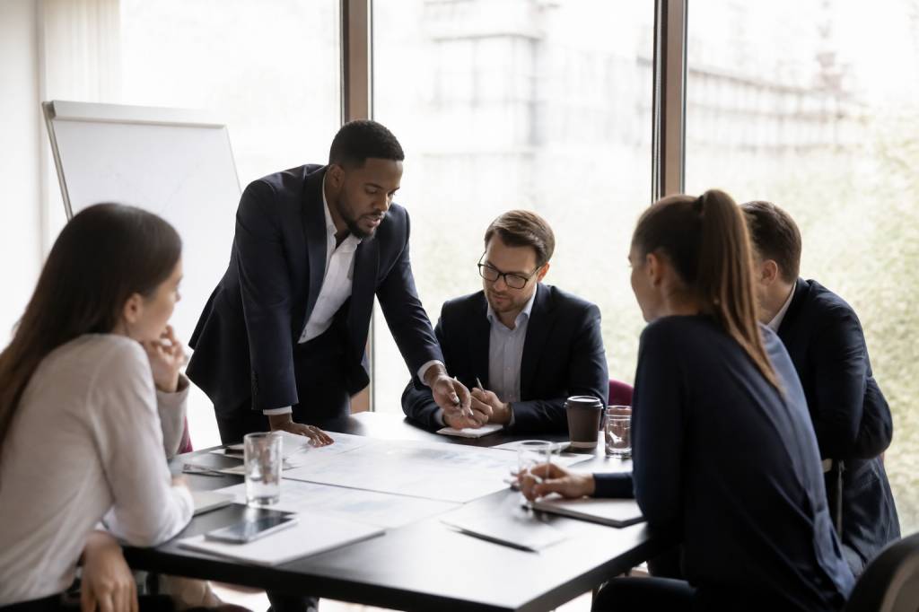 Entreprise commerce : stratégies et outils pour développer une activité rentable en 2026
